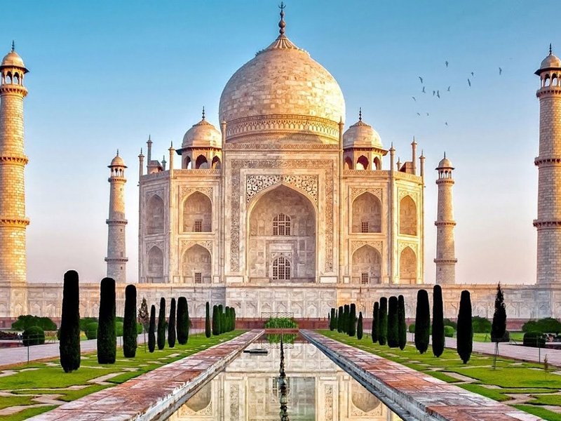 A Visit to The Taj Mahal