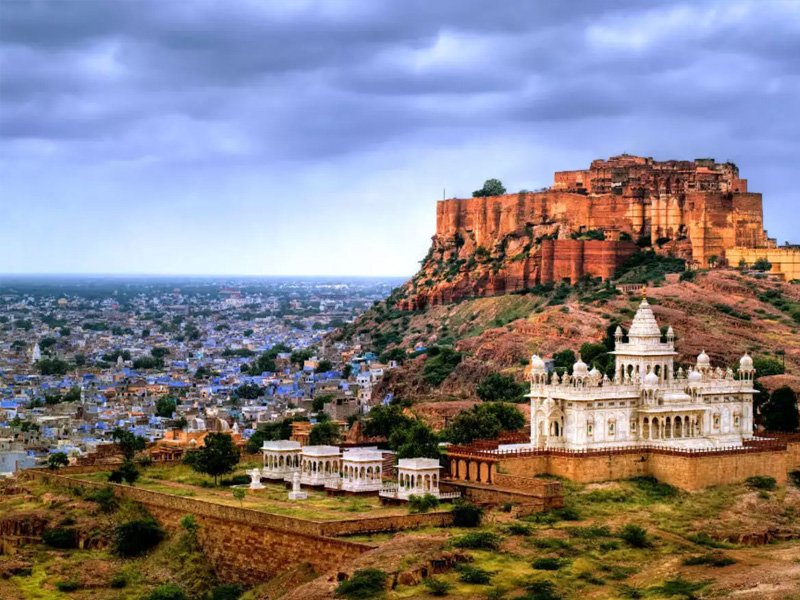 Rajasthan Fort, Palaces and Desert Tour